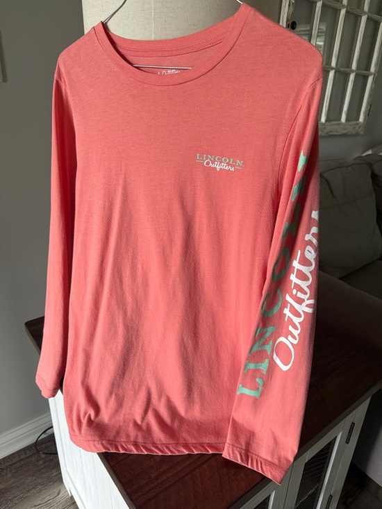 LINCOLN Outfitters Tops - OTTO Coral/Orange Long Sleeve Logo Tee
